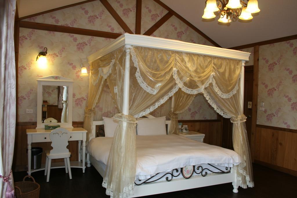 Cingjing Vienna Pleasance Cottage เหรินอ้าย ภายนอก รูปภาพ