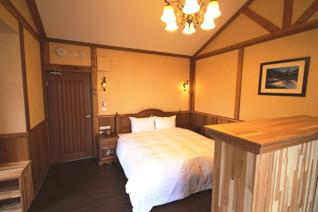 Cingjing Vienna Pleasance Cottage เหรินอ้าย ภายนอก รูปภาพ