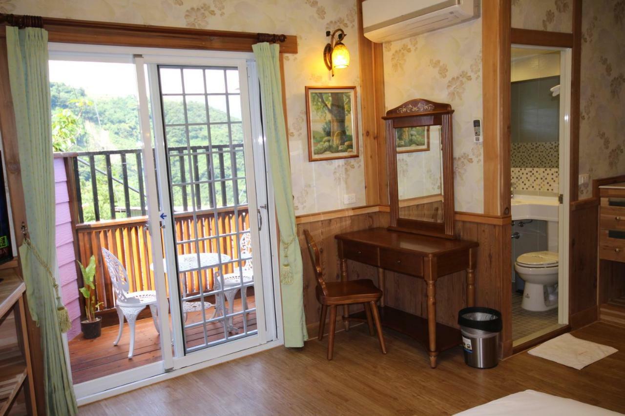 Cingjing Vienna Pleasance Cottage เหรินอ้าย ภายนอก รูปภาพ